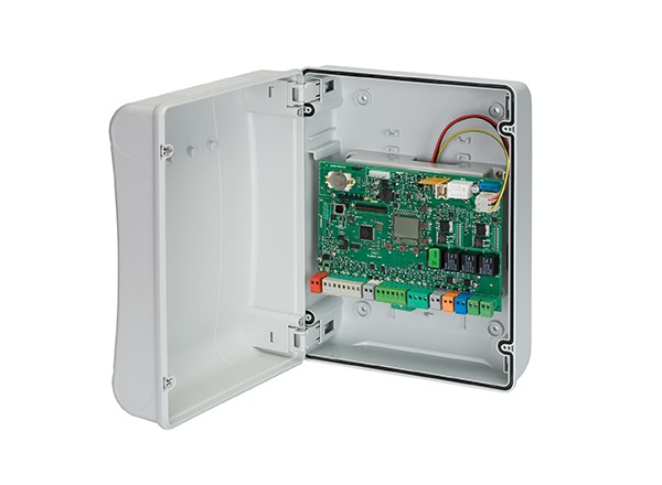 Advanced enclosure with integrated circuit board for smart gate automation, offered by SAMT Garage & Gate Automation, Australia.